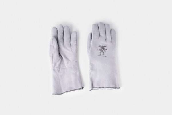 AG014 - Gloves